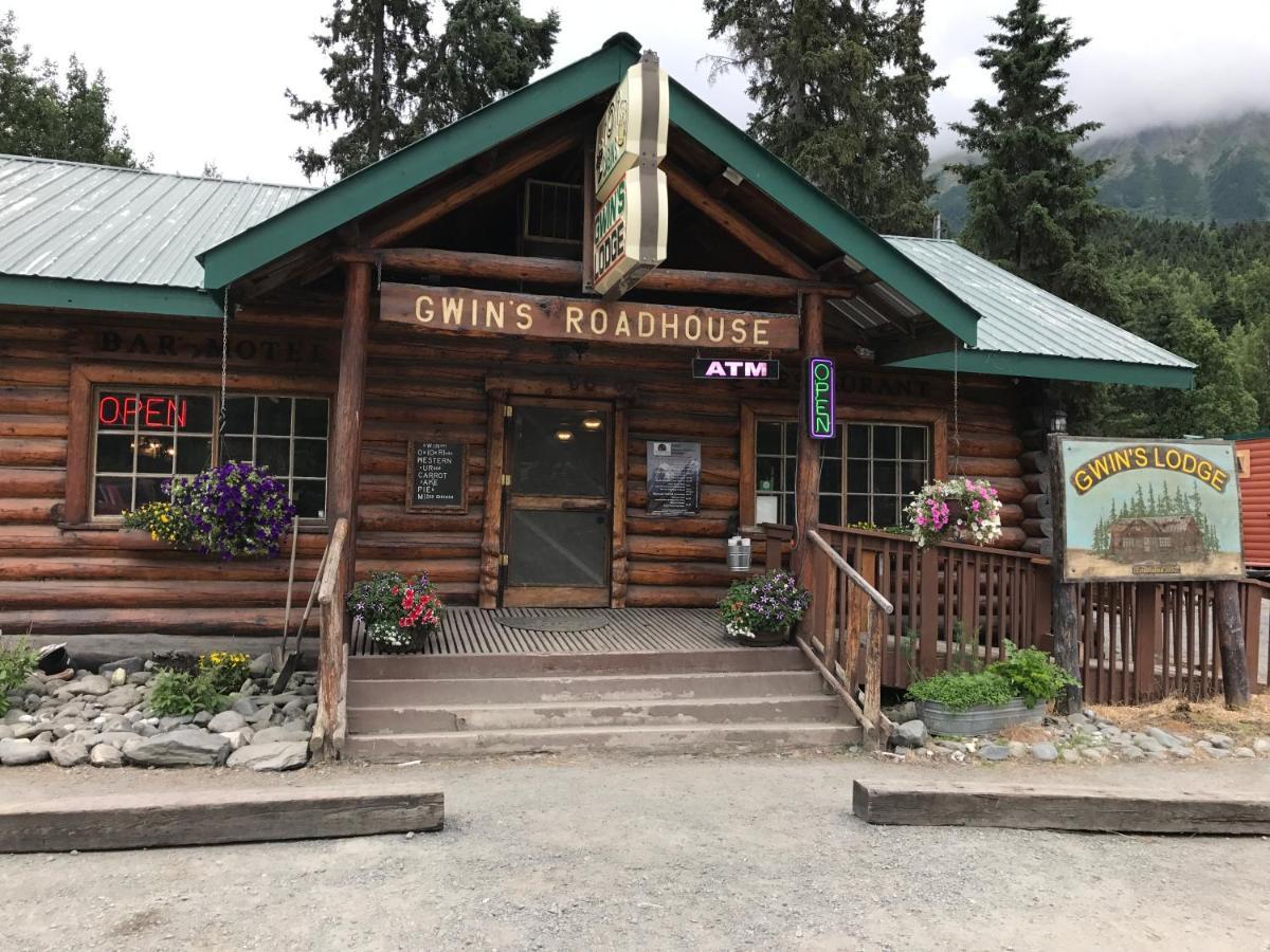 Gwin'S Lodge & Roadhouse Cooper Landing Exterior foto